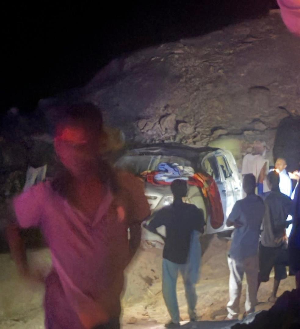 وفاة وإصابات في انقلاب سيارة بالنعمة